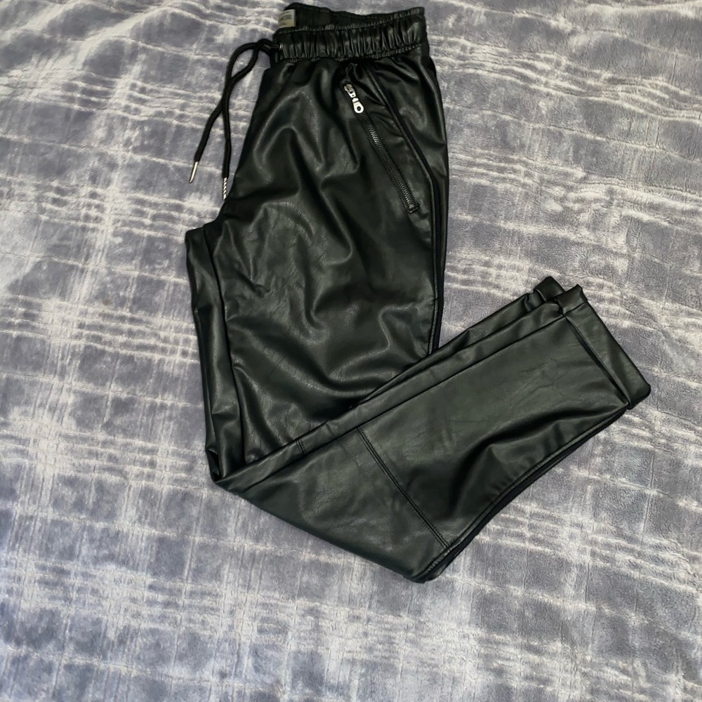 David Lerner NY fashion maternity pants